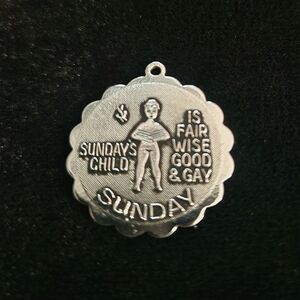 Vintage Sarah Coventry Silver Pendant